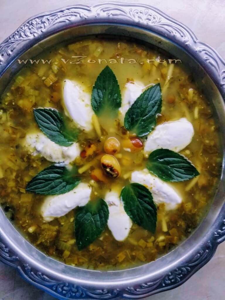 Иранска супа „Аш Рештех“